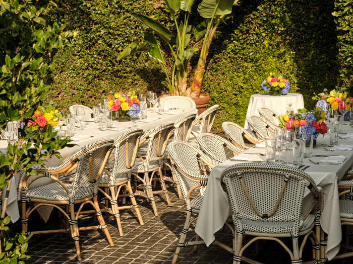 Restaurant garden