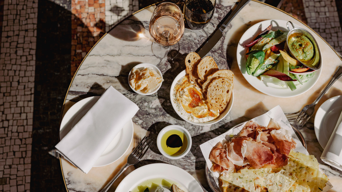 Set table at Cecconi's Brighton