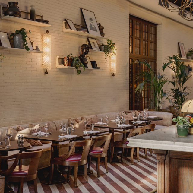 Innenansicht des Restaurants Cecconi's Barcelona
